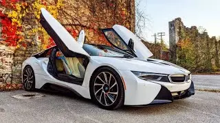 i8 Пэт показывает нам свой BMW i8 **Car Review-4k**