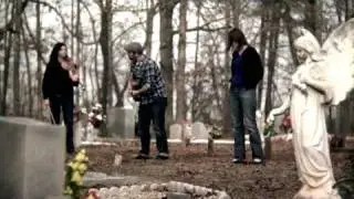 Damion Suomi - Save Your Ass - Live in a graveyard