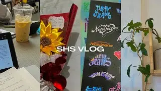 slice of liyan&rsquo;s 🌻 : studying in a cafe, first week of onsite classes, unboxing new jeans album 💓