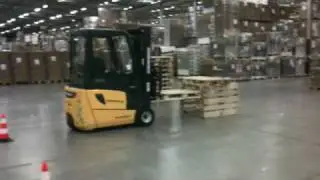 Forklift by .www.truckochsakerhet.se