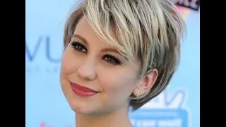40 Celebrities with Short Blonde Hair.
