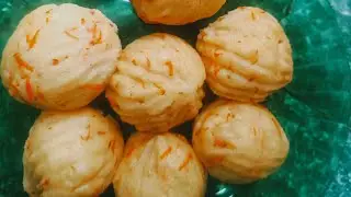 ആവിയിൽ  ഒരുഗ്രൻ  പലഹാരം ഉണ്ടാക്കാൻ എന്തെളുപ്പം Snacks Recipe /Steamed Rava Snancks 😋