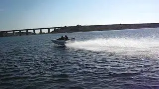 12 fods speedb&aring;d. Yamaha 50 outboard