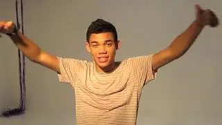 Behind-the-scenes with SHAKE IT UP star Roshon Fegan!