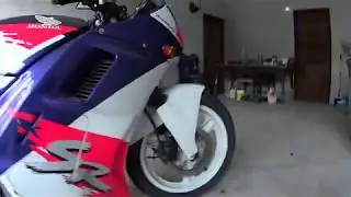 Fui buscar outra cbr 450sr parada a anos