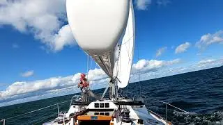 Sailing a Tartan 4000
