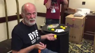 Dale Oliver teaching yoyo carving