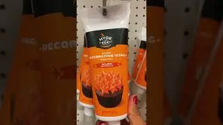 Orange Icing 🧁 for Halloween!!