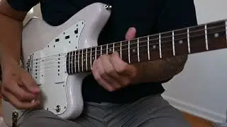 Quick Sound : Super Squier Black Bobbin Makeover