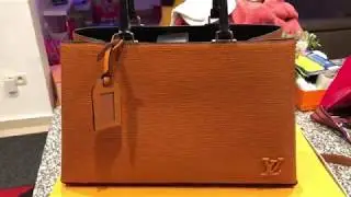 Sac Femme Louis Vuitton Kleber MM Size sac luxe