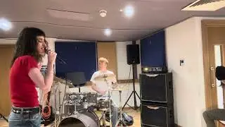 Maisie Jean - &ldquo;Monster&rdquo; (full band) rehearsal video