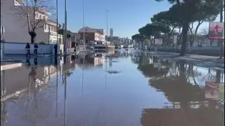Via Prenestina, migliaia di abitazioni senza acqua: l'enorme perdita da una tubatura