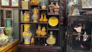 Brown Oriental Two Sided Display Curio Cabinet Room Divider cs611
