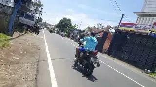Perjalanan asik 