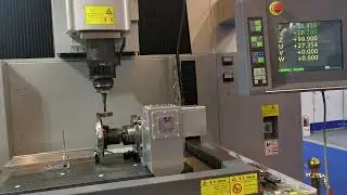 5 axis CNC die sinking EDM with Robot electrode changer