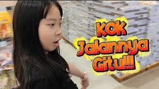 Ke Toko Buku Gramedia Tiba-Tiba Katness Kok Jalannya gitu!!!