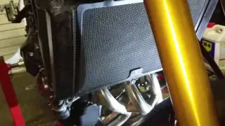 MT09 / FZ09 Radiator guard protective cover fitted.....cheap and good MOD!!!!