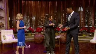 Raymond Crowe Does Magic