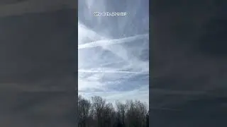 April 8th watching for the eclipse. #eclipse #jettrails
