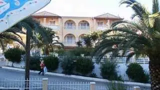 Вилла Марина: апартаменты, территория.