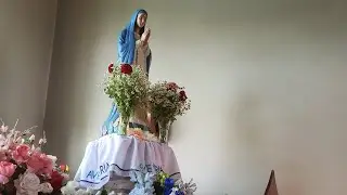 KIBEHO- INSIDE THE APPARITION CHAPEL (Prayer time)
