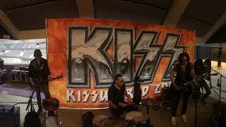 KISS Meet & Greet + Show Highlights Ahoy Rotterdam 24-5-2017 KISSworld
