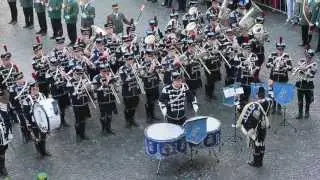 Schützenfest Paderborn: Großer Zapfenstreich vor dem Historischen Rathaus