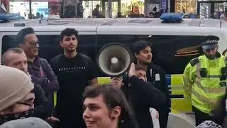 Confrontations between 'Pink Lady' protesters and counter-protesters  