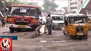 Heavy Rain Damage Roads In Hyderabad City | V6 News