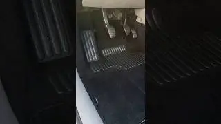 🚗 Metamorfoza auta w kilka krok&oacute;w!Detailing, kt&oacute;ry przywraca blask i świeżość.Zobacz PRZED i PO✨