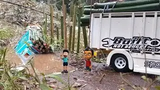 Cerita lucu truk Wahyu abadi terperosok di jalan berlumpur 🤣 || versi truk oleng ||