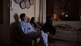 Cuando la Luz Parpadea - Cortometraje