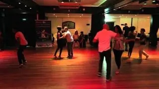 Fiesta Deluxe - Danielle DeLeon y Ivan Poschi