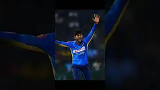 How is it bowling with two hands | India Vs Srilanka