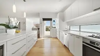 Realty Lane by Daniel Gonzalez - 15 Edward Street, North Beach