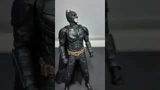 Posing The Dark Knight #figurine #actionfigures #batman #inart #shortsfeed #batmanthedarkknight