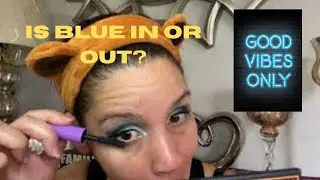 BLUE EYESHADOW LOOK