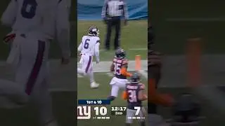 Jaxson Dart SPRITS for a 24 yard rushing TOUCHDOWN Giants vs bears #nfl #shorts #giants #bears #dart