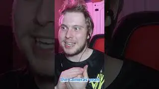 There's something wrong with her roommate! #shorts #viral #scary #reaction #luxuryoflife