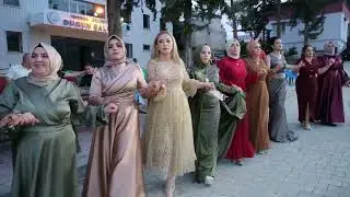 Yavuzeli Sezer & Zehra Kına