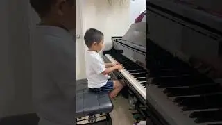The Scissors Grinder played by Justus (4 years old)