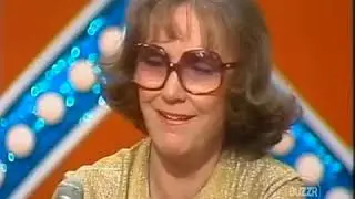 Match Game PM (Episode 195) (Peter Marshall's Bear Hug for $5000?) (Season 5 Finale)