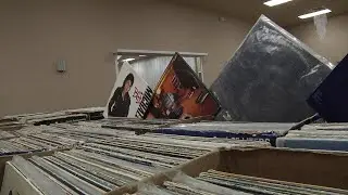 Vinyl lovers flipped through thousands of albums at the Route 66 Record Show