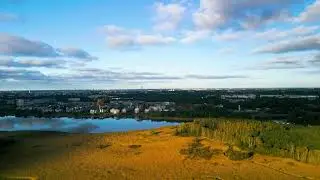 Autumn Sunrise Over Finland&rsquo;s Bird Reserve & Golf Course | Drone 4K Cinematic Nature（芬兰秋日晨光 电影级自然航拍）
