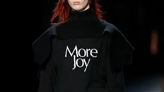 Christopher Kane AW18 More Joy Runway Show