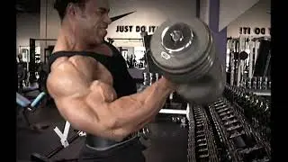 KEVIN LEVRONE x AUTOMOTIVO ASSOMBRO LUARA (GYM MOTIVATION)