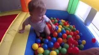 REVIEW MY BOUNCER LITTLE CASTLE BOUNCE HOUSE W/ BALL PIT