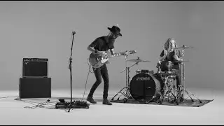 The Amblers - Ratty Old Mo' (Official Music Video)