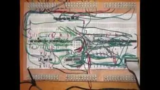Microprocessor-controlled Vacuum Tube Analyzer