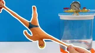 Experiment - Stretch Armstrong und Schleim im Vakuumger&auml;t